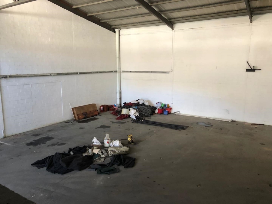 To Let Commercial Property for Rent in Retreat Western Cape